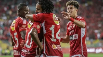 ضربة مفاجئة.. غياب نجم الأهلي عن مواجهة بطل بوروندي في دوري أبطال إفريقيا 1